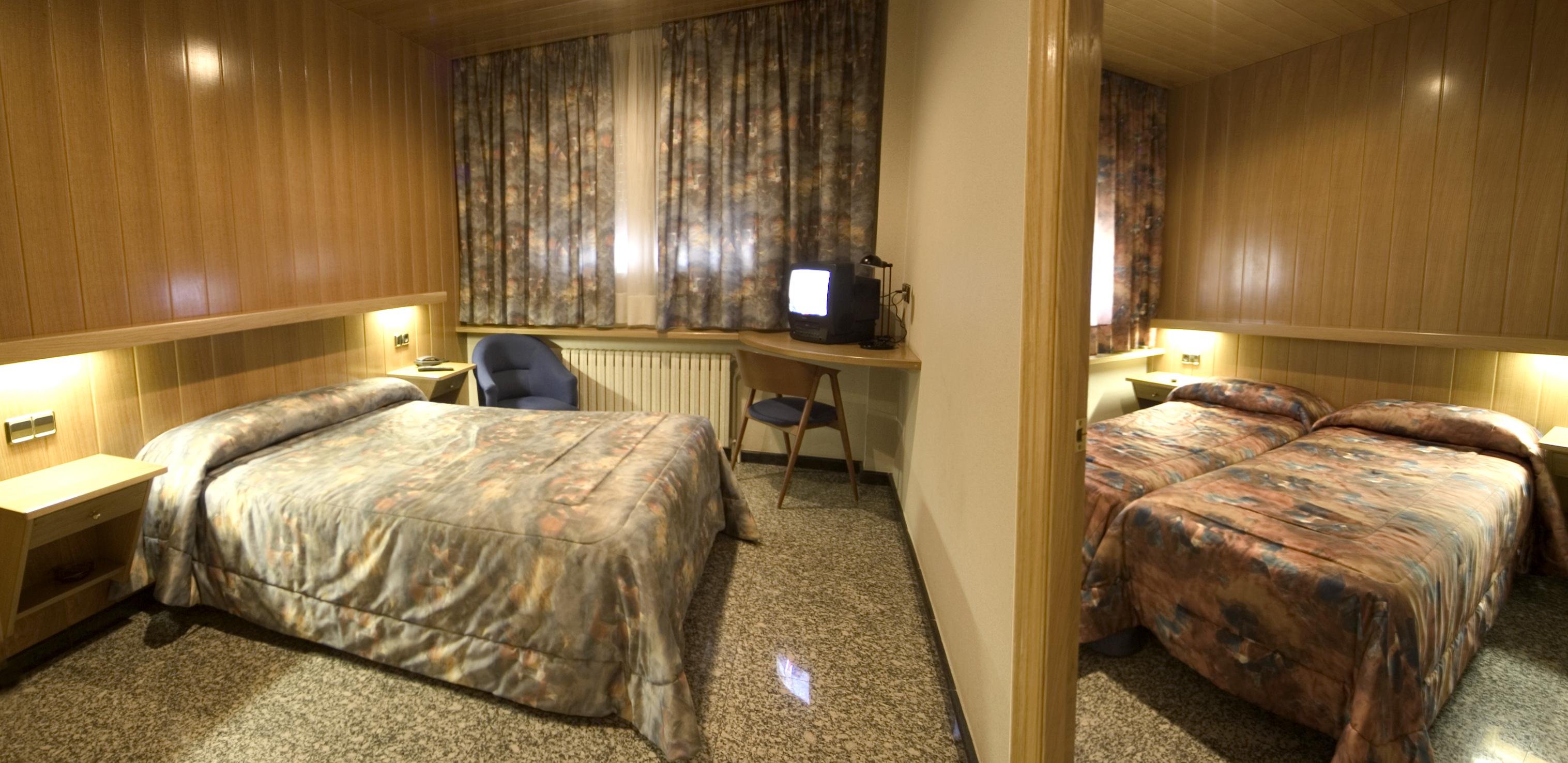 Hotel Sant Antoni Ribes De Freser Exterior photo