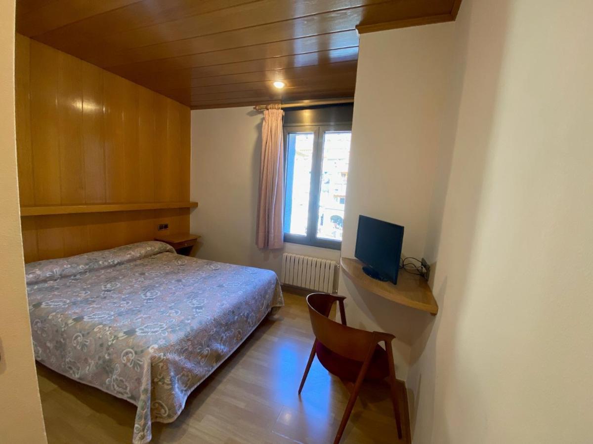 Hotel Sant Antoni Ribes De Freser Exterior photo