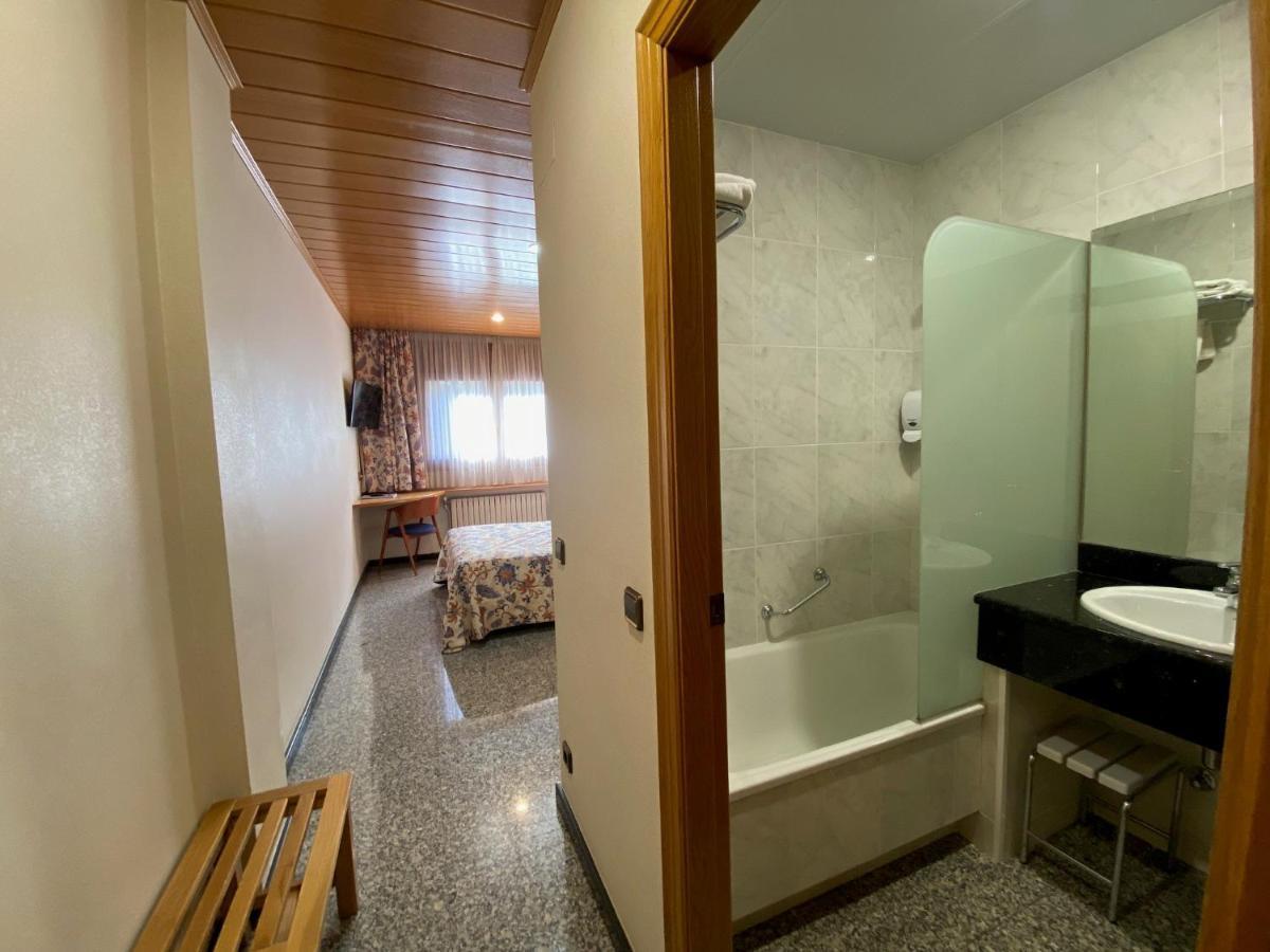 Hotel Sant Antoni Ribes De Freser Exterior photo