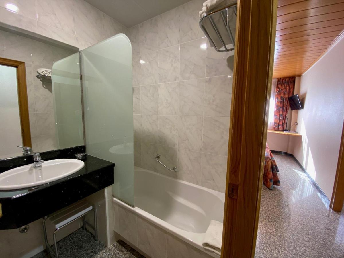 Hotel Sant Antoni Ribes De Freser Exterior photo