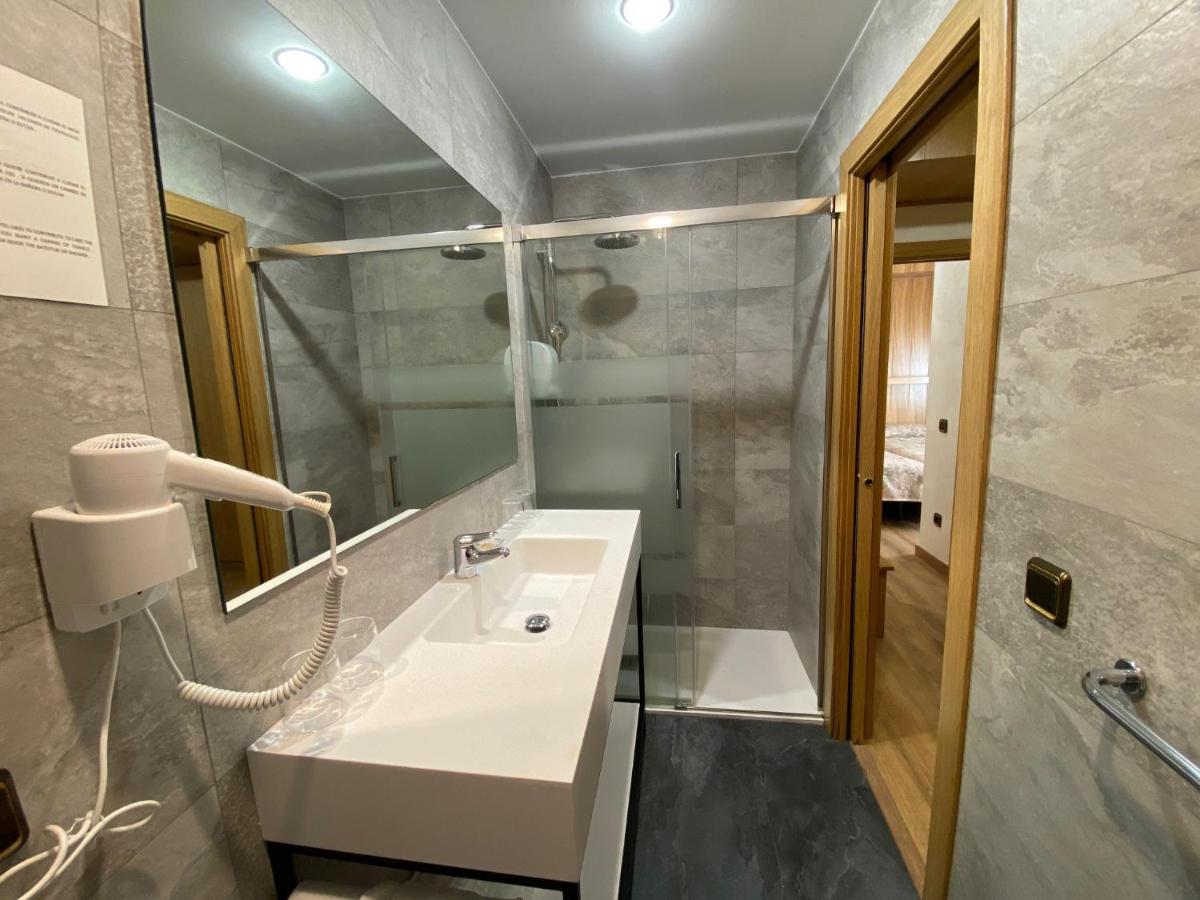 Hotel Sant Antoni Ribes De Freser Exterior photo
