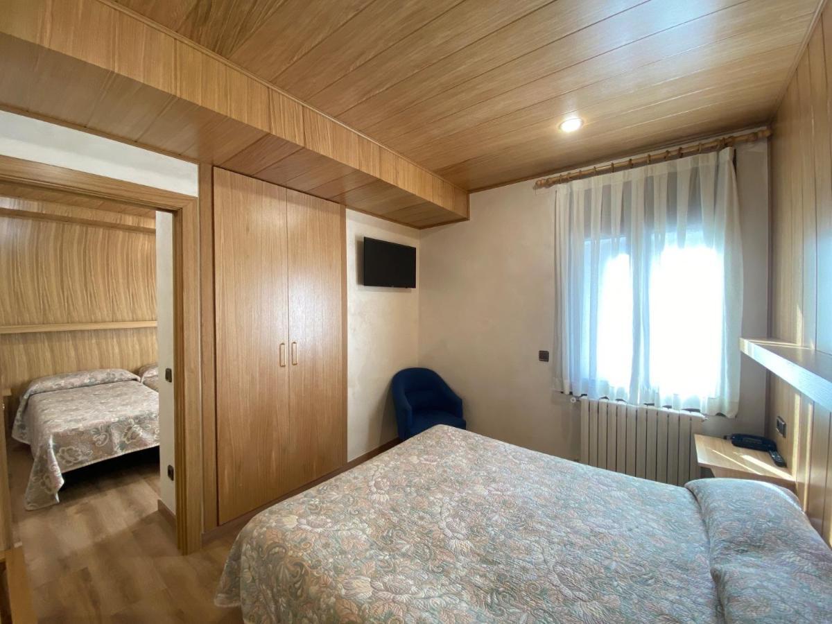 Hotel Sant Antoni Ribes De Freser Exterior photo