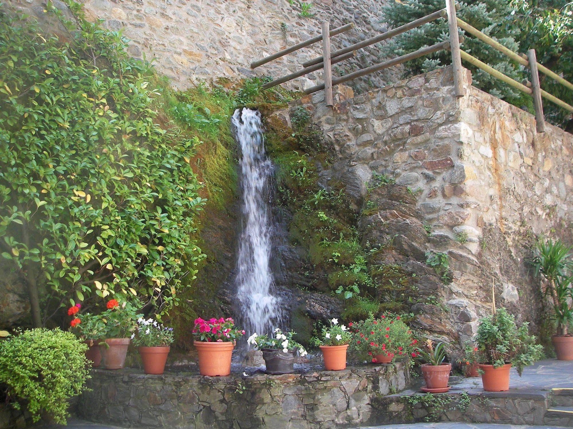 Hotel Sant Antoni Ribes De Freser Exterior photo